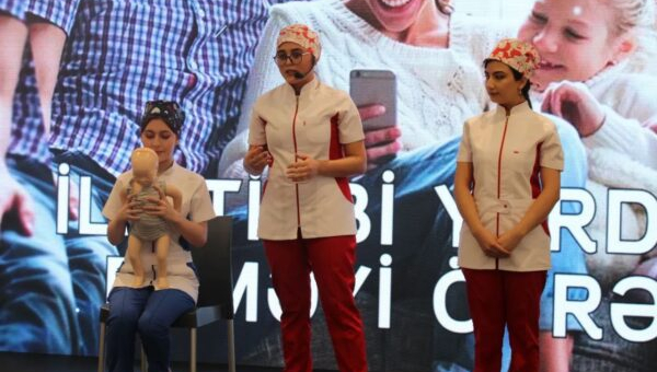 “İlk yardımı öyrən, həyat xilas et”